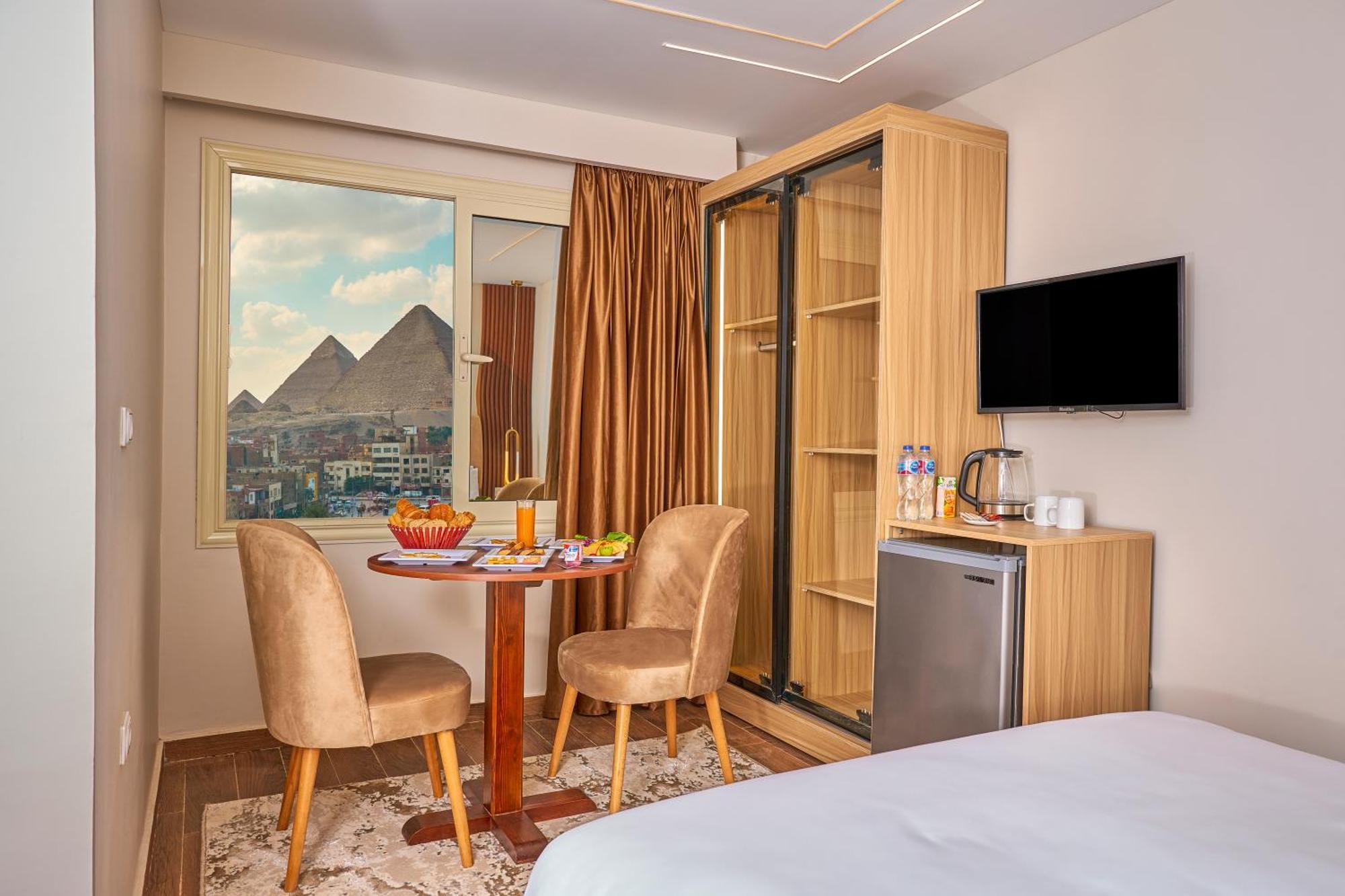 Rotana Pyramids View Hostel Nazlet el-Sisi Ngoại thất bức ảnh